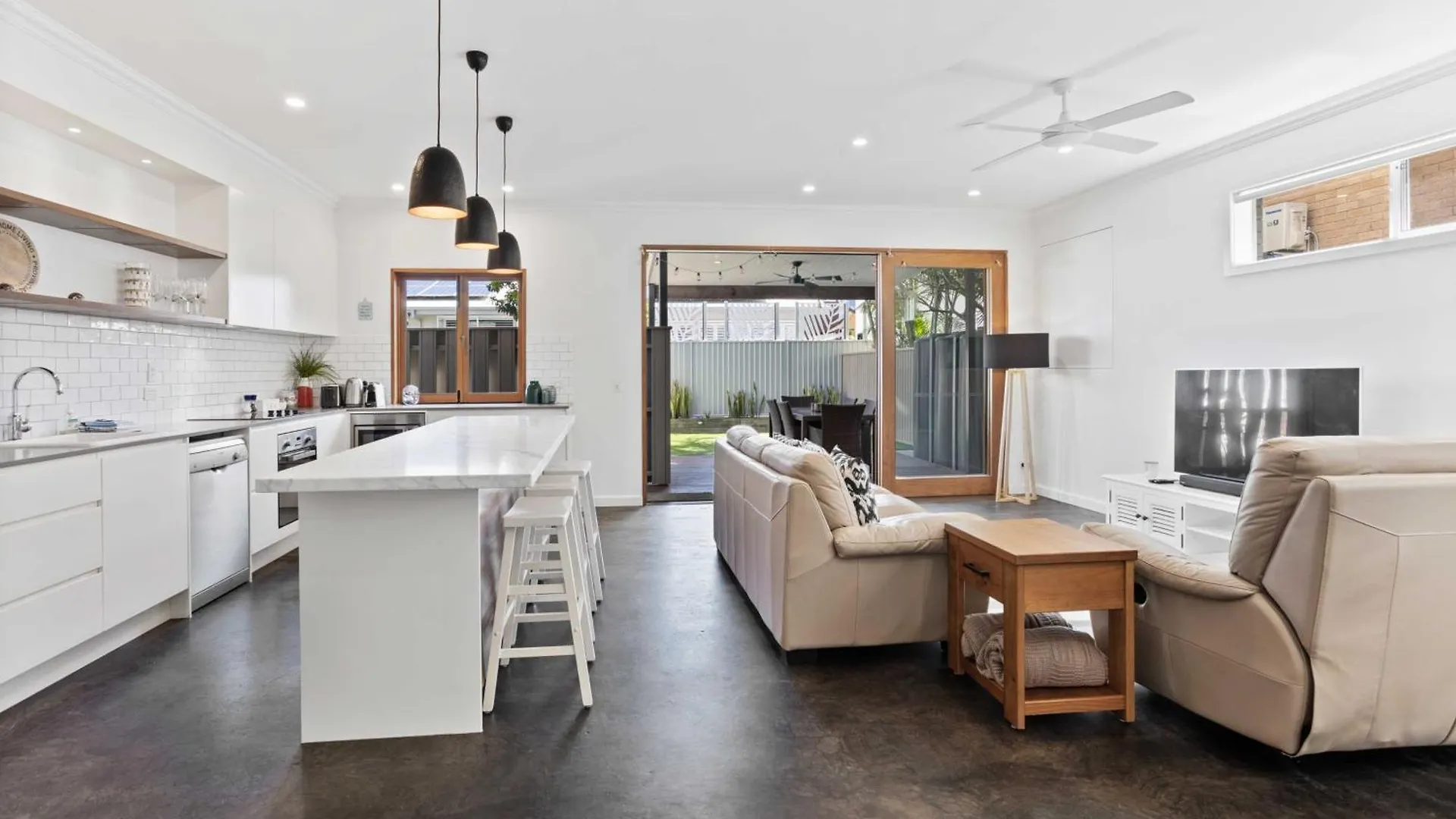 Perfect Palm Beach Townhouse - Hosted By Burleigh Letting Gold Coast 0*,